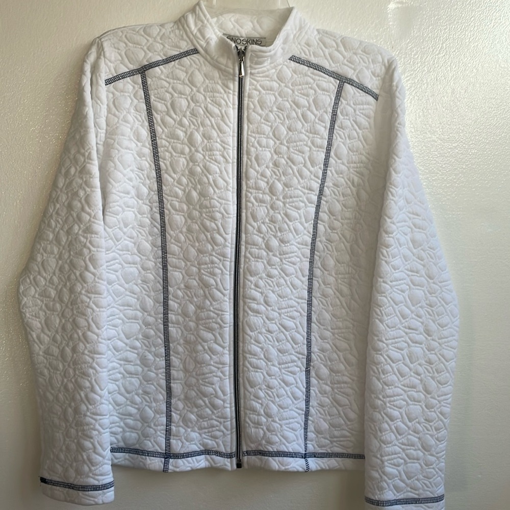 Snoskins lightweight zip front quilted jacket w/ contrast stitching size medium